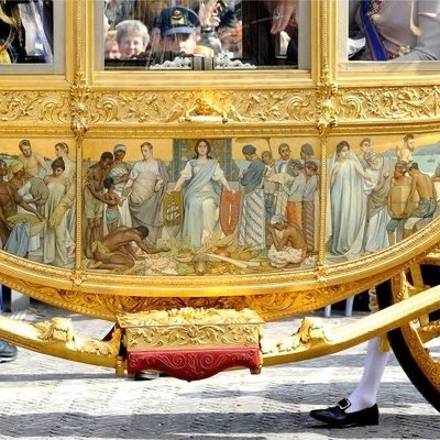 Dutch King Refuses Use of Royal Carriage Criticized for a Colonial Image