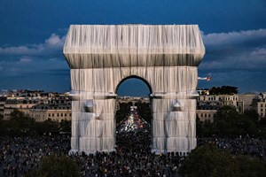 Christo & Jeanne-Claude's L’Arc de Triomph, Wrapped, given New Life by Parley for the Oceans