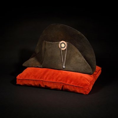 Napoleon Hat sells for €1.9 at Paris Auction
