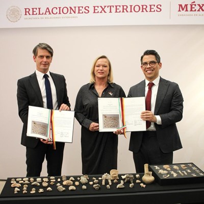 German Authorities return 75 Archaeological Pieces to Mexico