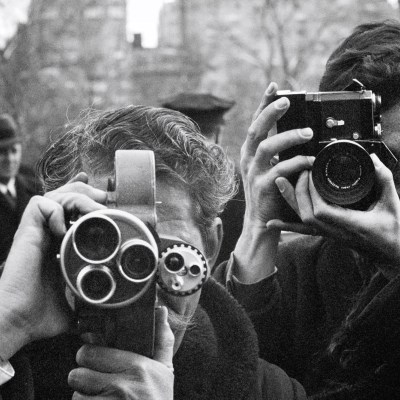 Beatlemania from the Inside : Paul McCartney Photographs 1963–64 "Eyes of the Storm"