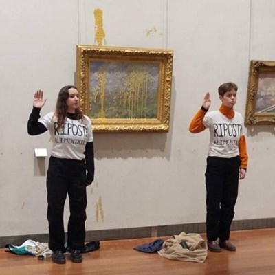 Climate Activists throw Soup at Monet Painting in Lyon Museum
