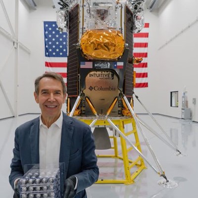 Jeff Koons, Second Artist to send an Artwork to the Moon