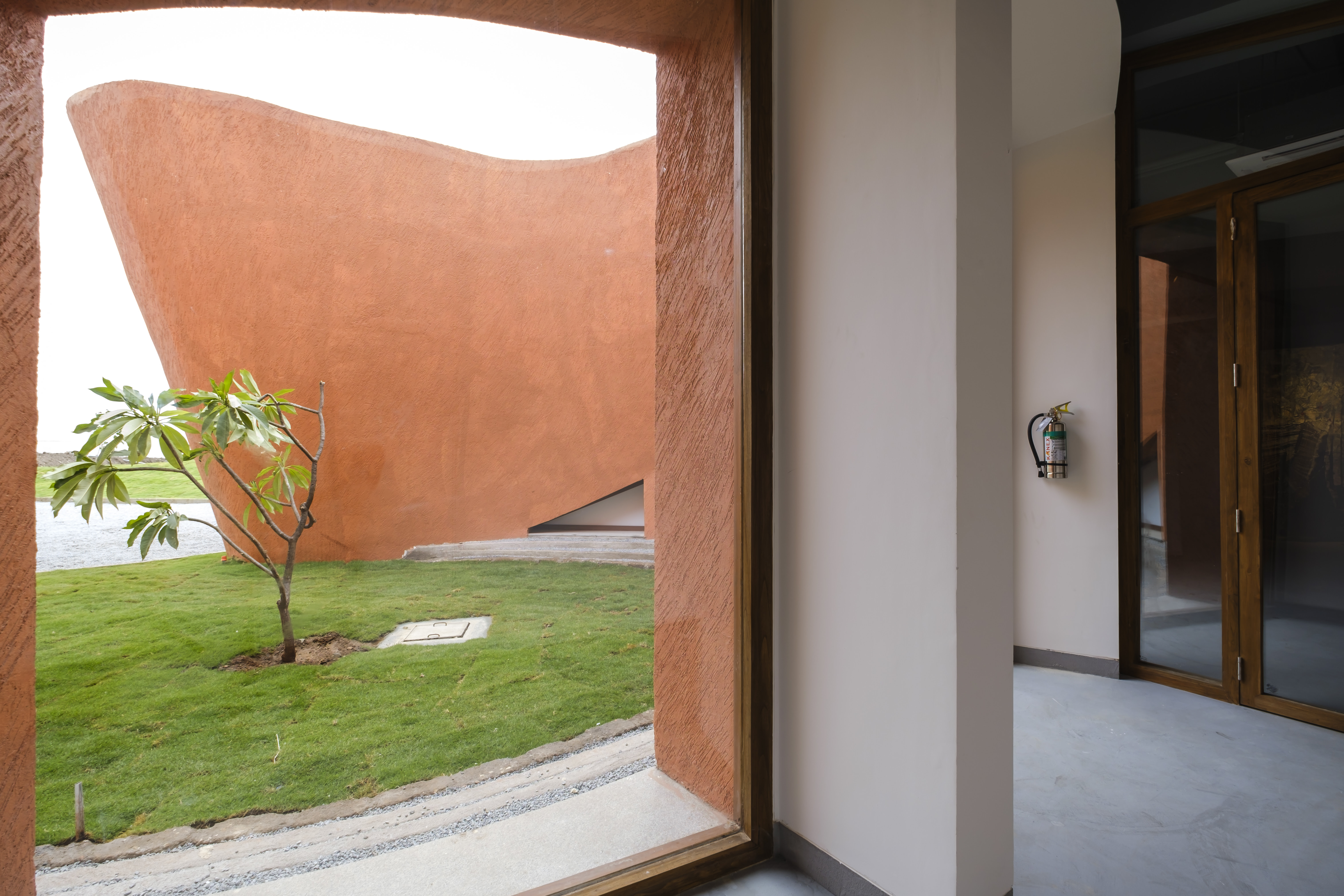 New Arts Centre to open in India:  Hampi Art Labs