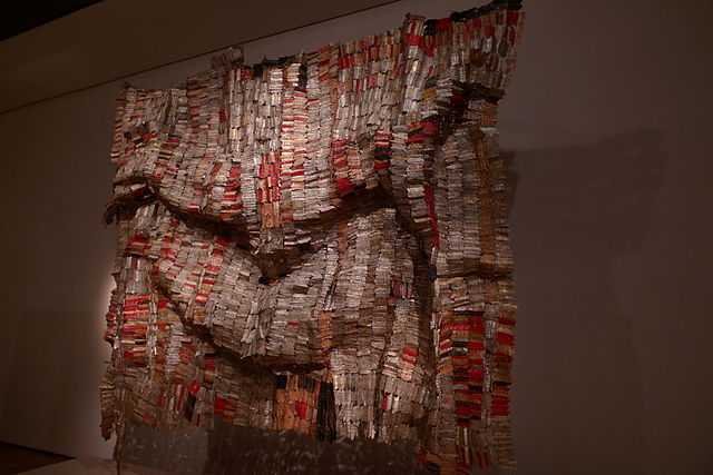 El Anatsui receives Golden Lion Award for Lifetime Achievement