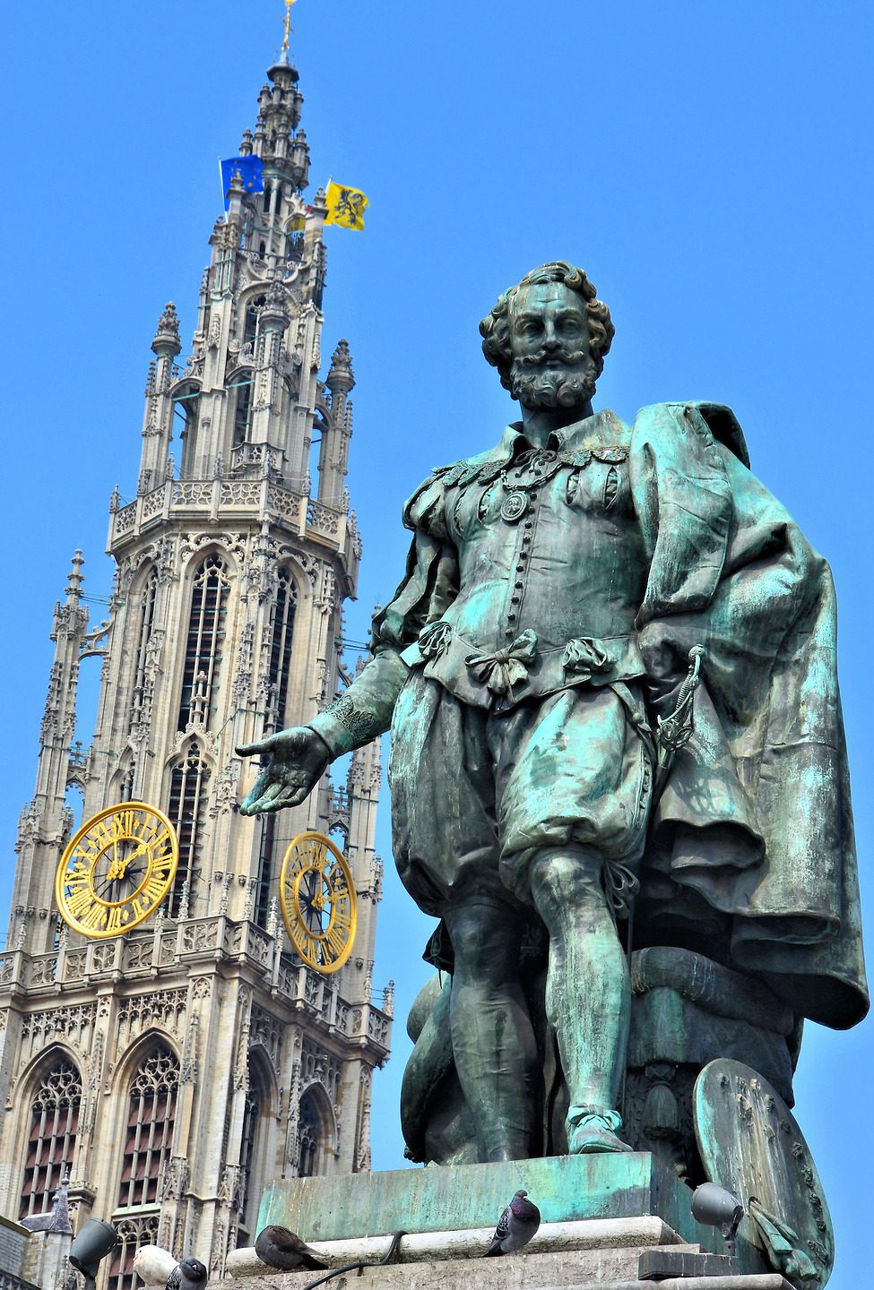 Empowering statues. Every statue tells a story