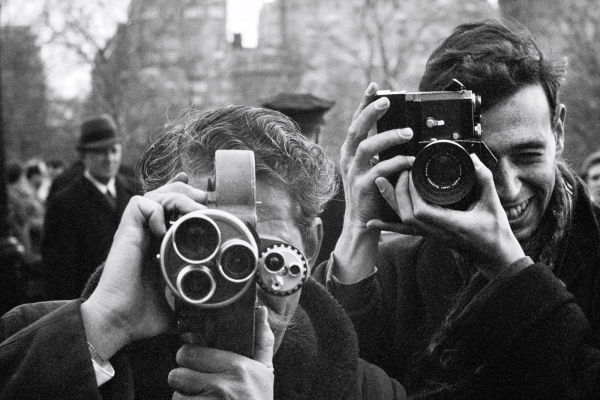 Beatlemania from the Inside : Paul McCartney Photographs 1963–64 "Eyes of the Storm"