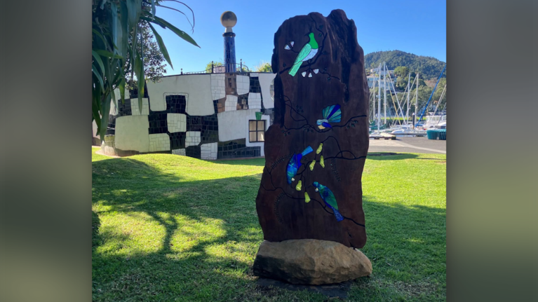 Hundertwasser Art Centre pleas for Return of Stolen Sculpture