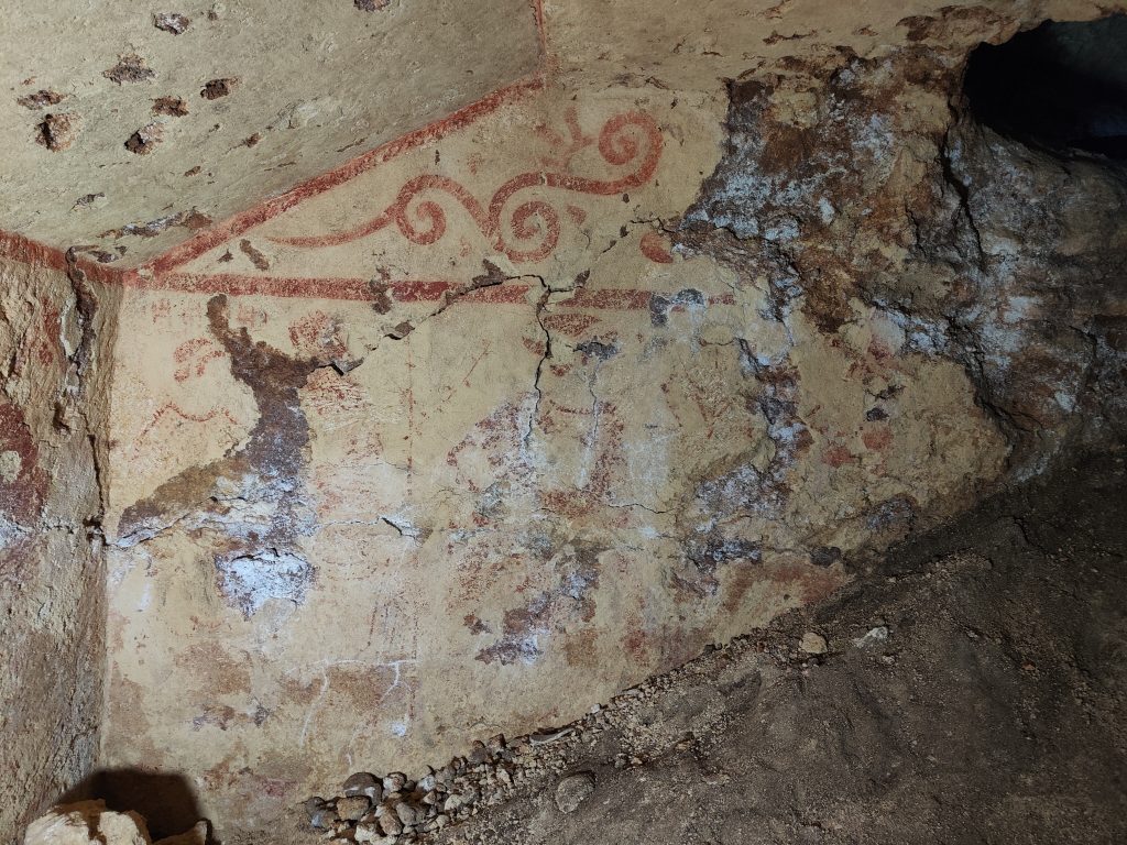 Etruscan Tomb discovered in Italy