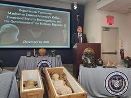 Manhattan D.A. Bragg Announces Return of 30 Antiquities To Greece