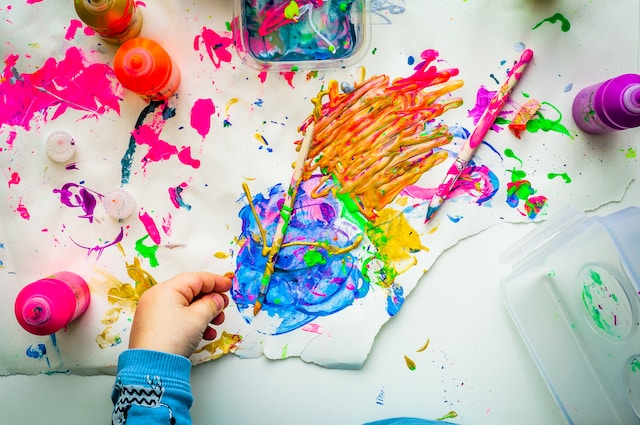 New Horizons in Art Education: Fusing Modern and Classical Approaches