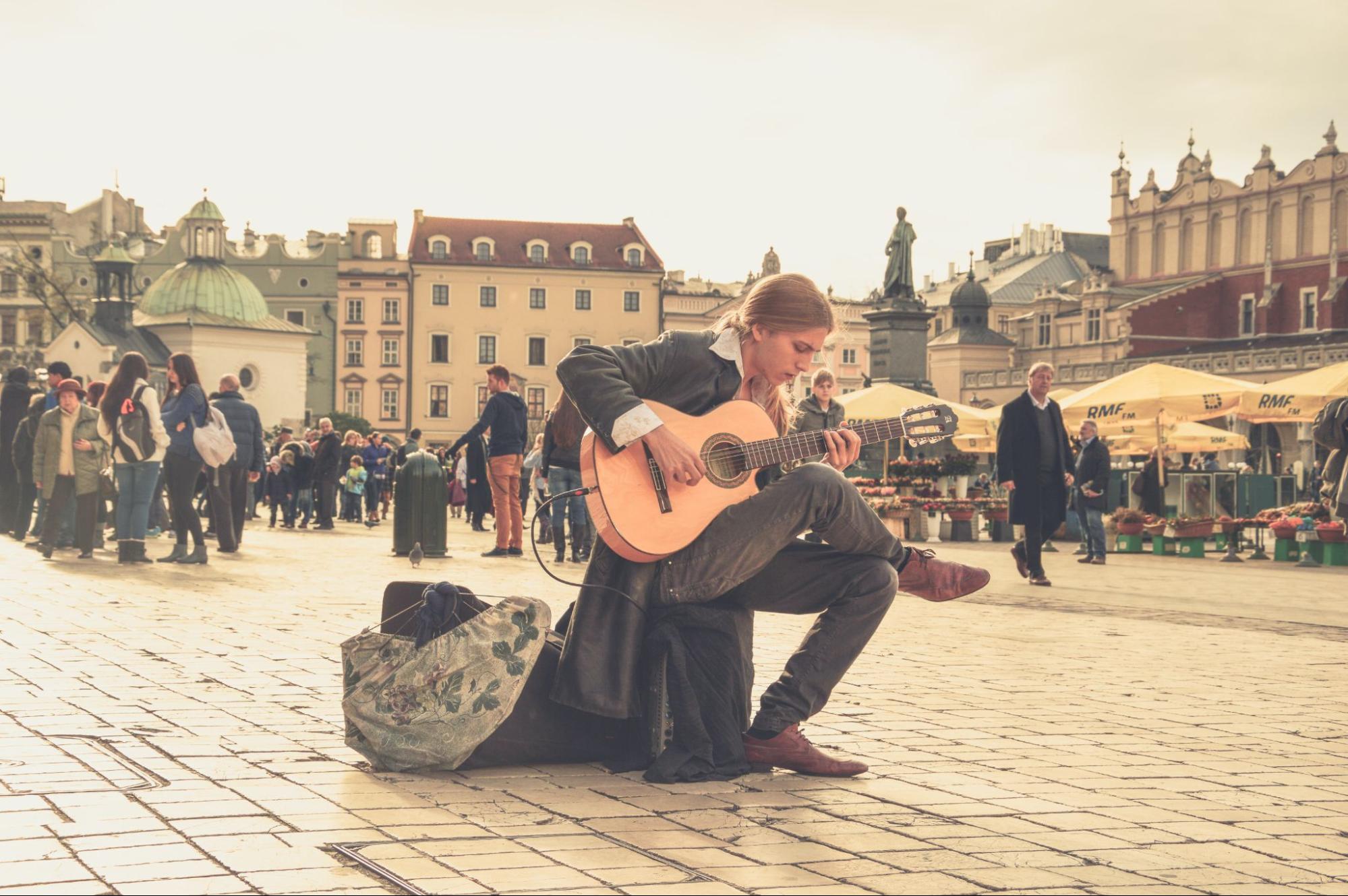 Exploring the Intersection of Art and Travel: A Journey Through Culture and Creativity