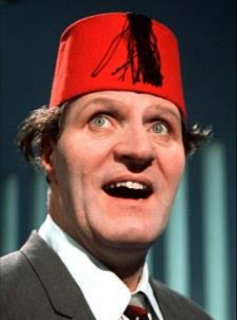 V&A acquires the Tommy Cooper Collection