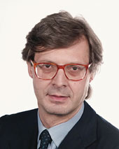 Vittorio Sgarbi resigns as Italy's Junior Minister of Culture