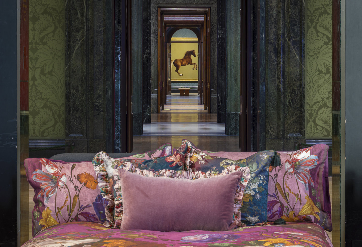 Be the First to sleep With the Treasures of the National Gallery in London