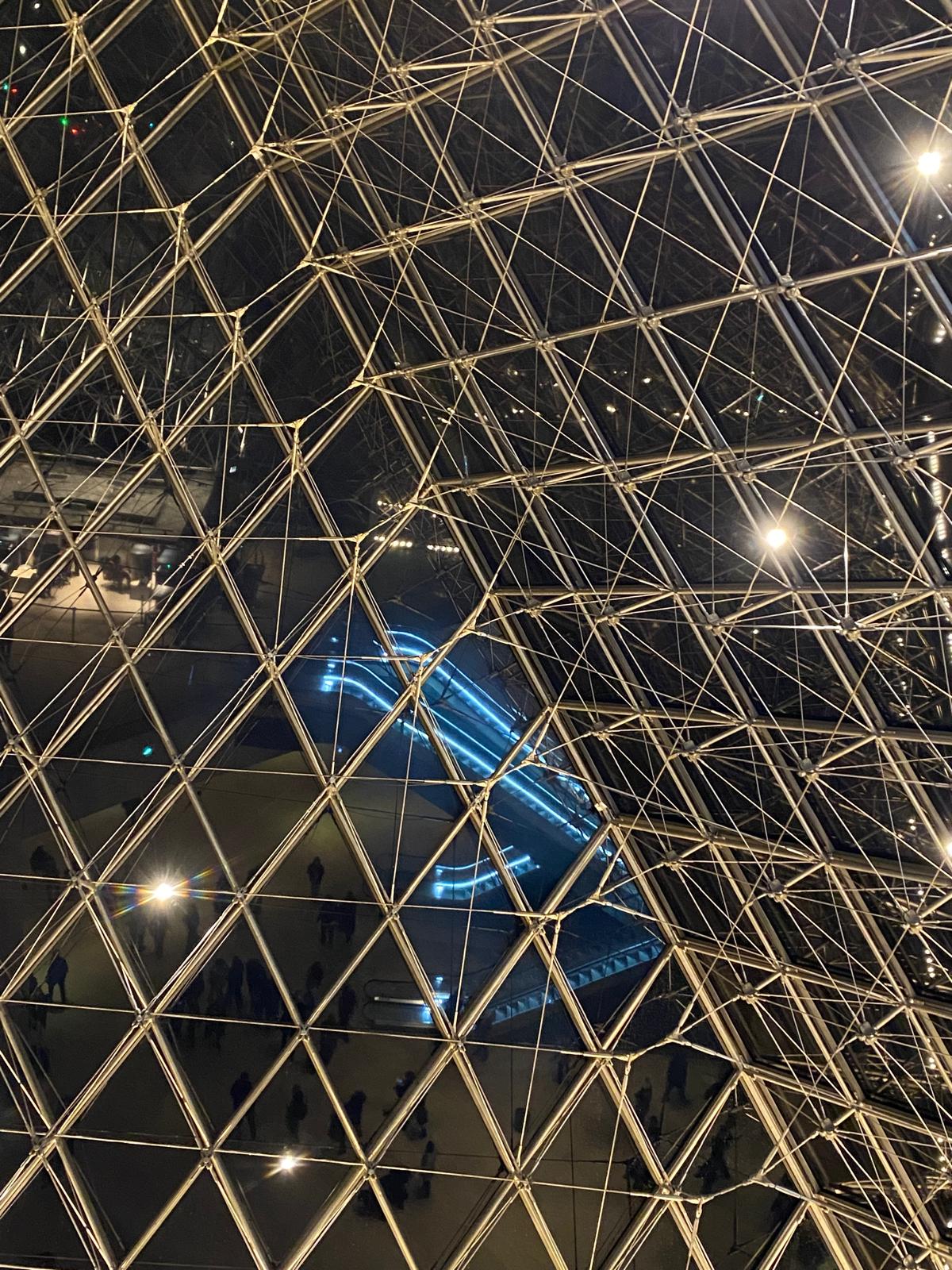 Paris Louvre will remain closed on Monday due to Strike