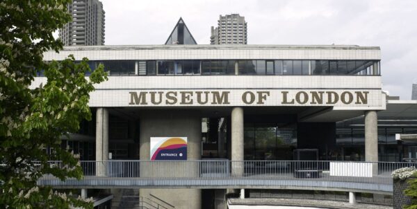 Museum of London Demolition set to go Ahead