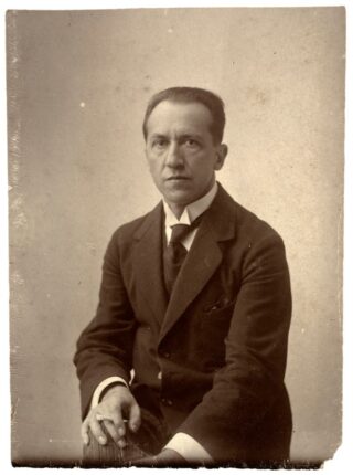 The Mondrian Papers : Mondrian's Letters can be consulted Online for the First Time