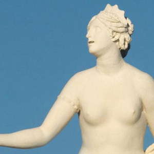 Talk to the Sculptures of the Gardens of Versailles 