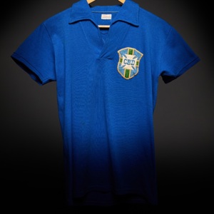 Pele’s World Cup Shirt sells for $4.9m