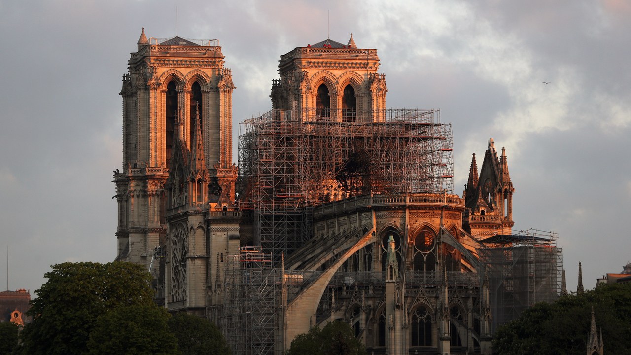 Group Files Lawsuit Over Lead Poisoning Danger From Notre-Dame Blaze