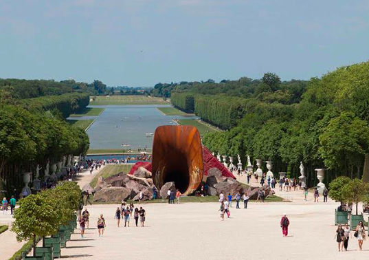 Anish Kapoor's reaction to the vandalism in Versailles