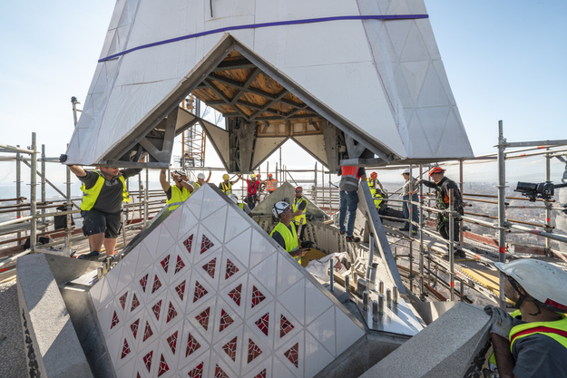 Barcelona's Sagrada Família becomes World's Tallest Church