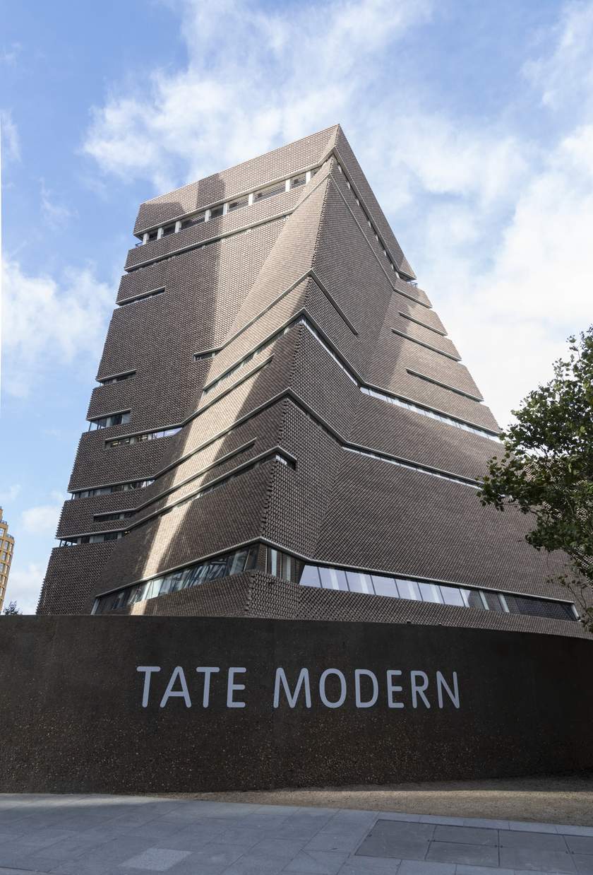 Miami Collectors Jorge M. and Darlene Pérez donate 36 Works to Tate Modern