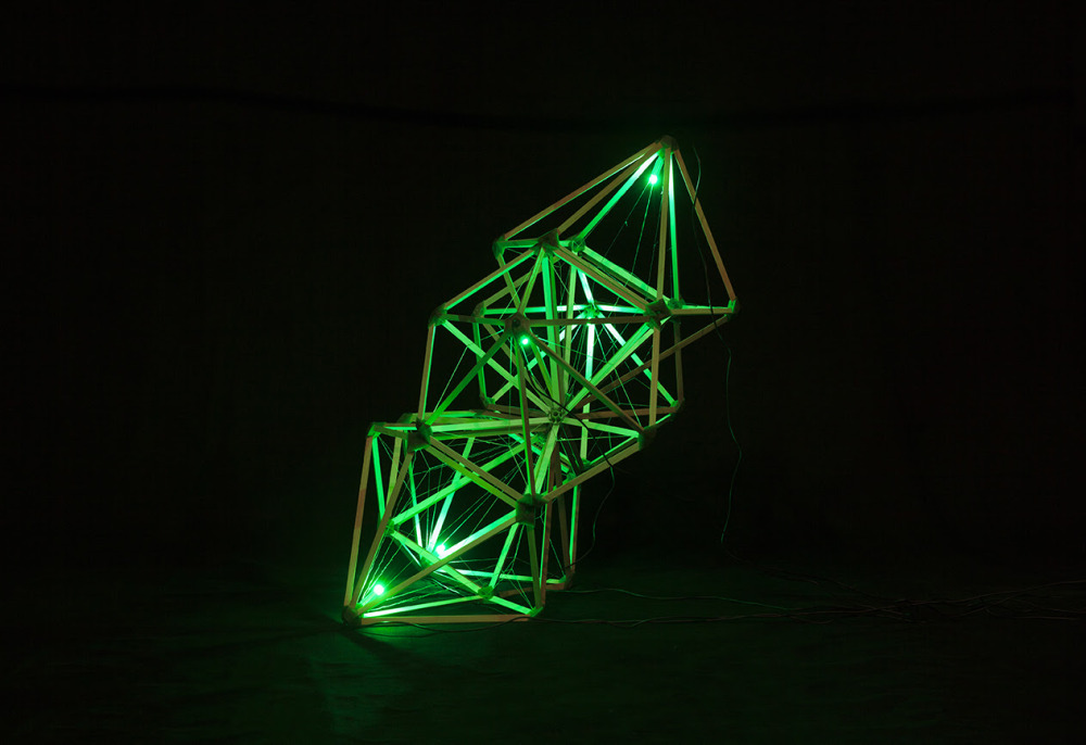 Olafur Eliasson invites refugees, migrants, and university students to take part in Green light