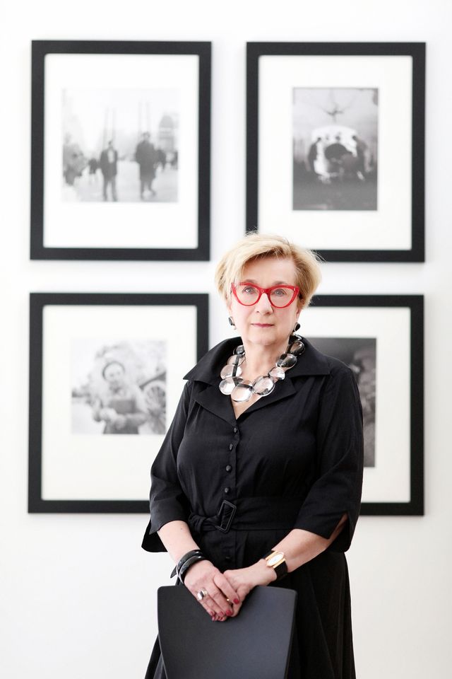 Lynda Roscoe Hartigan named Director of the Smithsonian American Art Museum 