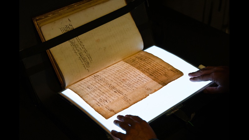 Hidden Text Within Camden’s Annals Shines a New Light on Elizabeth I’s Life