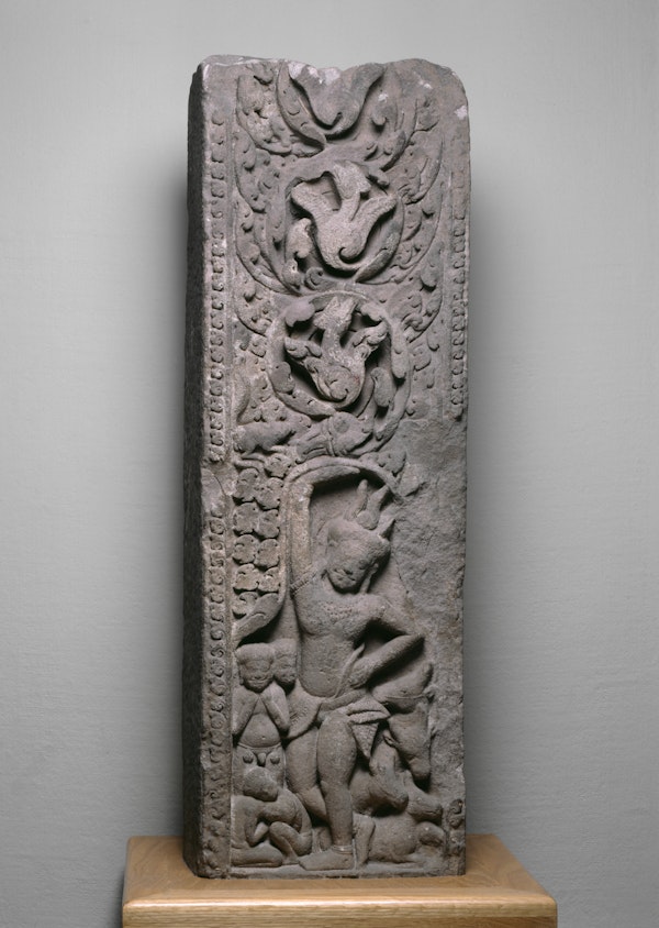Art Institute of Chicago returns Pilaster to Phanom Rung Temple in Thailand