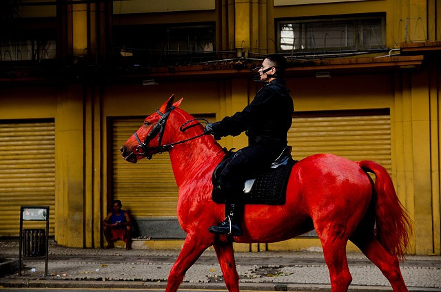 “I always play with my origins” – interview with Berna Reale