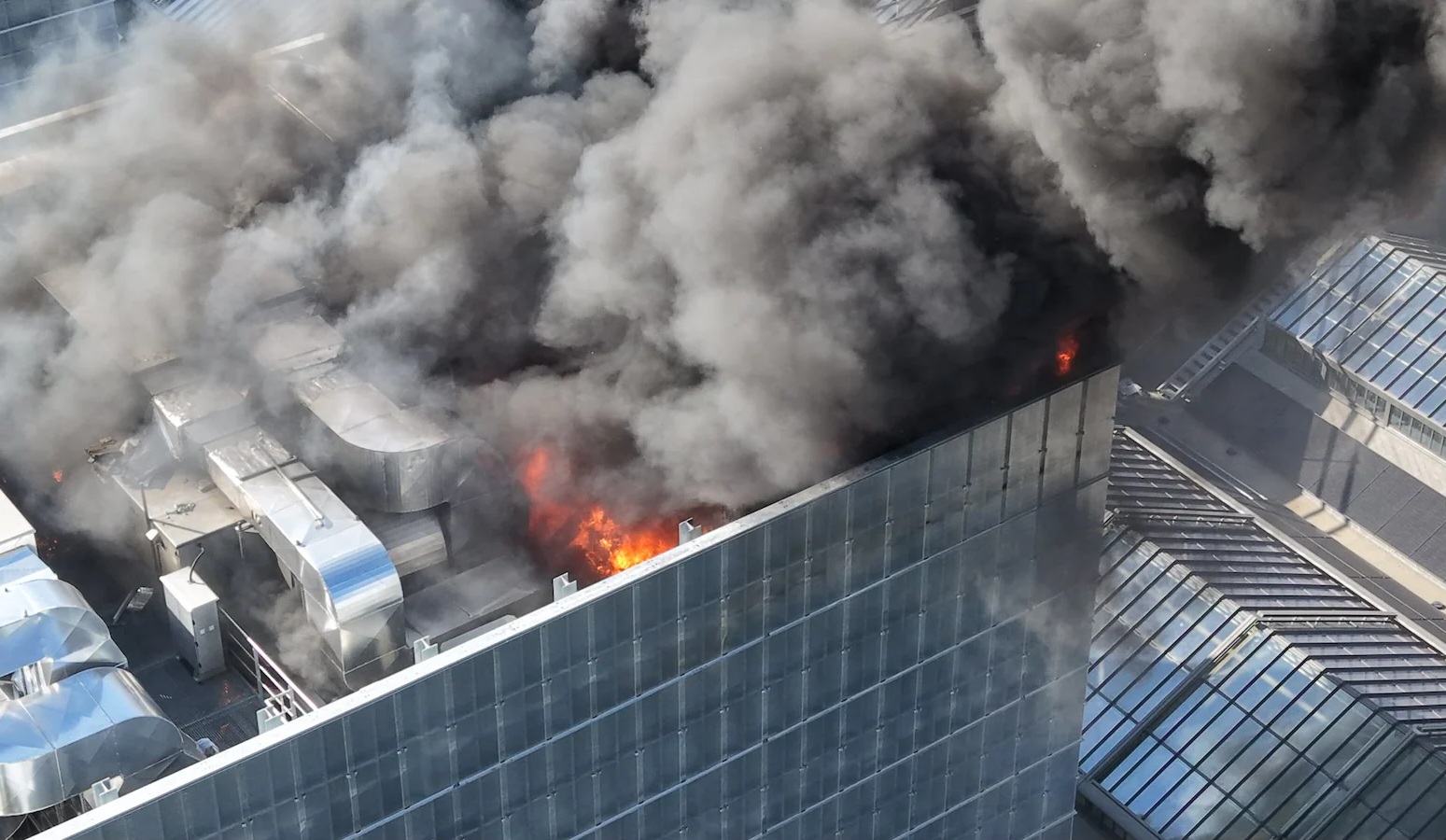 Fire breaks out at Brussels Museum Kanal-Centre Pompidou