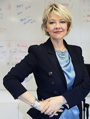 Smithsonian Director Resigns After Trump Claimed He Fired Her
