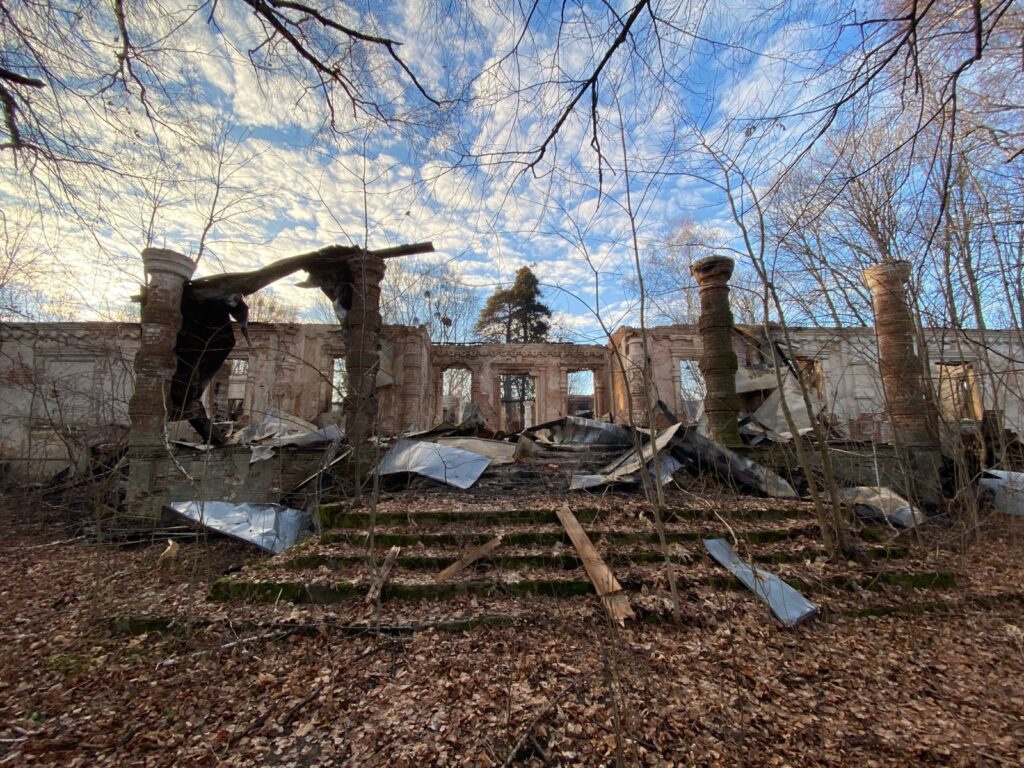 Over 4000 Cultural Facilities in Ukraine have been damaged due to the War in 2025