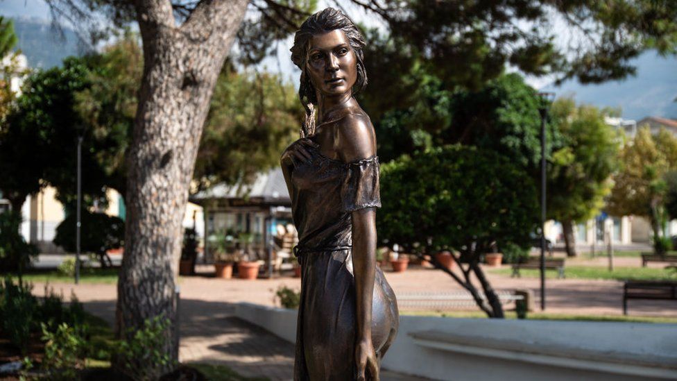 Bronze Statue of Scantily-Clad Woman Sparks Rage in Italy