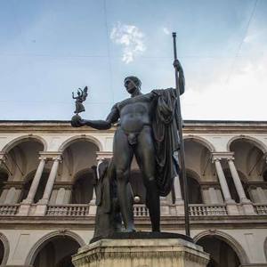 Sensing Art: at  Pinacoteca di Brera Milan, Art is Experienced Through Sound Using AI Glasses